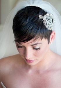 Весільна зачіска для короткого волосся, фото коротких весільних зачісок