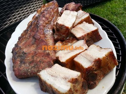 Carne de porc de fumat fierbinte - pregătirea la domiciliu sub prescripție cu o fotografie