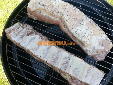 Carne de porc de fumat fierbinte - pregătirea la domiciliu sub prescripție cu o fotografie