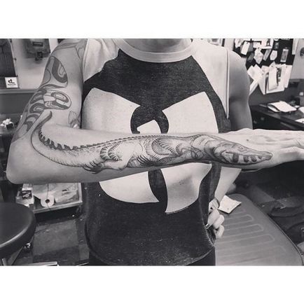 Tatuaj de tatuaj cu valoare de crocodil, 32 de fotografii, schițe