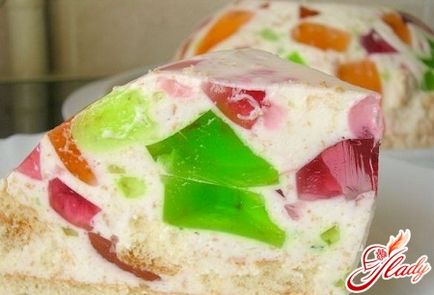 Cake - törött üveg, gyönyörű, fényes és szokatlan desszert (sütemény) Cake - törött üveg, gyönyörű, fényes és szokatlan desszert