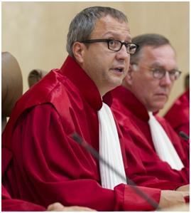 Az adós egy külföldi cég erre (külföldi) Az adós egy külföldi cég, hogy