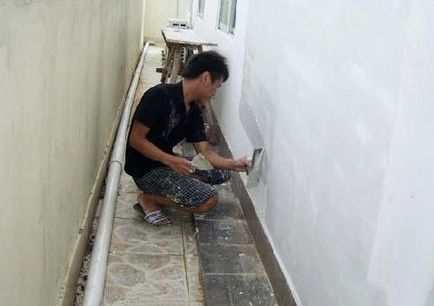 Alinierea pereților cu un chit este o modalitate convenabilă și ușoară de a obține o suprafață netedă cu un minim