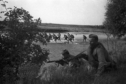 Викликаю вогонь на себе - военное обозрение