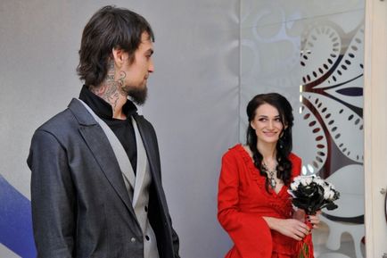 Воронезькі молодята відсвяткували наше весілля в вампірської стилі