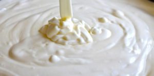 Mirror máz a tortán recept lépésről lépésre képek (kipusztult elektronikus mérleg) Mirror máz a tortán recept lépésről lépésre fotók