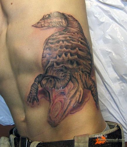 Значення татуювання крокодил і алігатор - фотографії тату