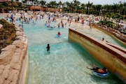 Аквапарк «aquaventure» в готелі Атлантіс, Дубаї