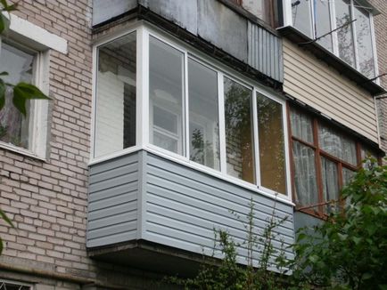 Aluminiu rame de balcon mai bine glazurate, balcon din plastic, comentarii și cum să glazură, care