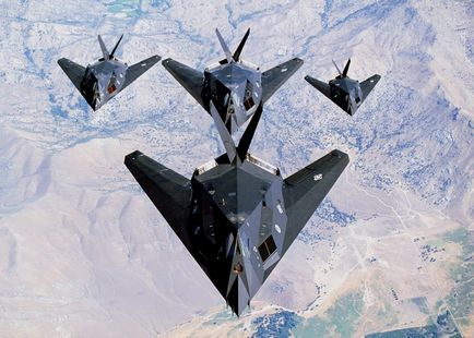 Aeronave americane invizibile lockheed f-117 nighthawk, caracteristici tehnice Tth, armament