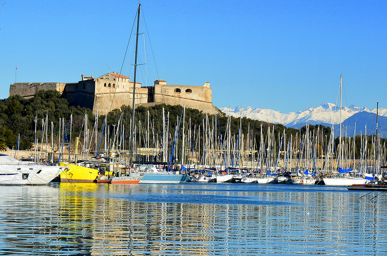 Antibes și împrejurimile