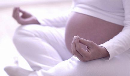Вбесява съпруга по време на бременност, че от себе си в шок