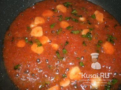 Брокколі з базиліком в томатному соусі - рецепт приготування з фотографіями