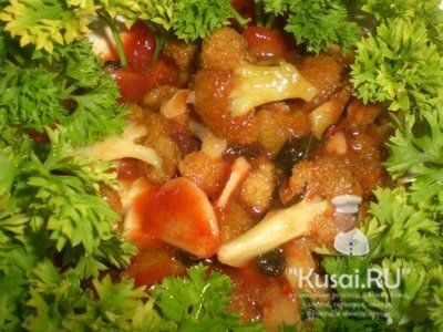 Broccoli cu busuioc in sos de rosii - reteta de gatit cu fotografii