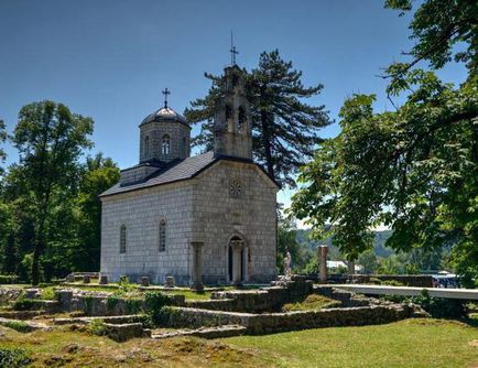 Цетінський монастир святі місця