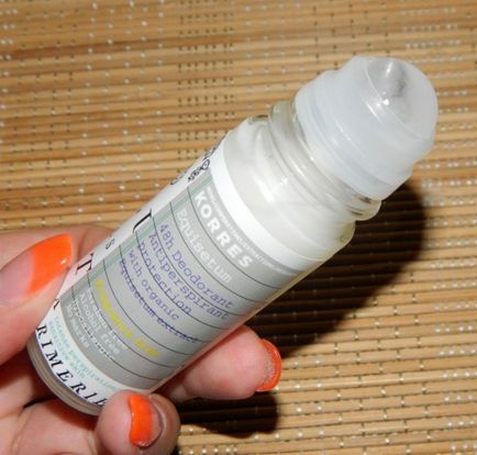 Deodorant antiperspirant cu extract de coada-calului 