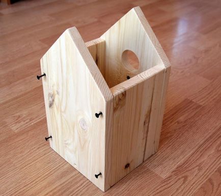 Designer birdhouse cu mâinile proprii