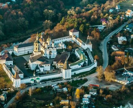 Obiective turistice și altare ale mănăstirii sfânt-pafnunav Bohor