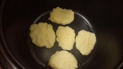 Деруни картопляні в мультиварці Редмонд - мультиварка - вари, рецепти в мультиварці з фото