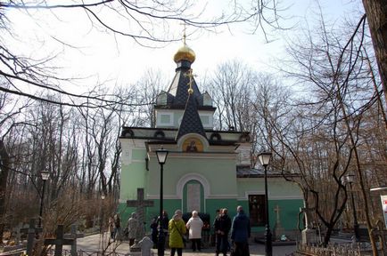 Tour a Szmolenszk temető Szentpéterváron
