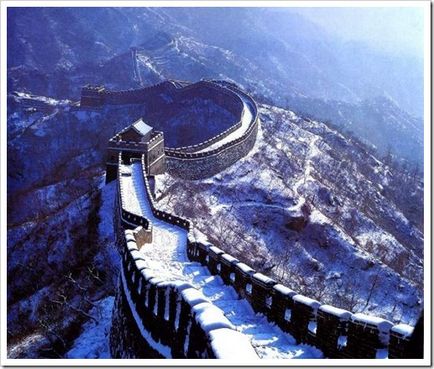 Як виглядає велика китайська стіна варто обов'язково хоча б раз побачити це найбільше спорудження
