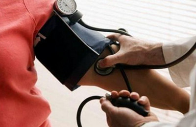 Cum hipertensiunea afectează inima