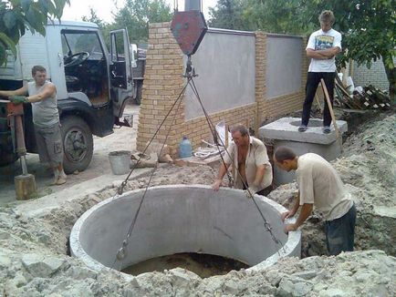 Canalizare pentru o casă privată de inele de beton