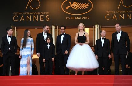 Cannes-2017 rochie ca cea a lui Nicole Kidman la premiera uciderii cerbului sacru (foto)