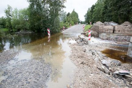 До чого сниться річка сонник, з швидкою течією, бачити, чиста вода, переходити, вийшла з берегів,