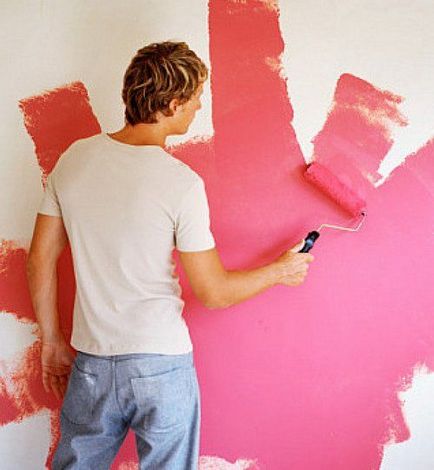Festék festés tapéta festésére, hogyan válasszuk ki a festést és nem szőtt vinyl tapéta