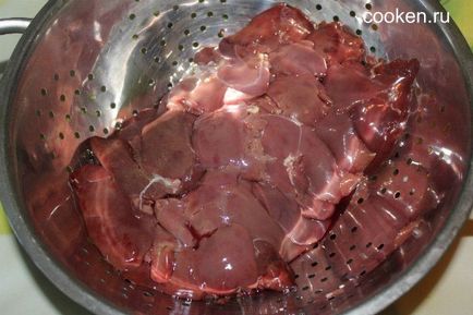 Csirkemáj mártással - recept fotókkal (fűszerek) Csirkemáj mártással - recept fotókkal