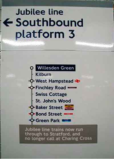 A londoni metró egy rövid használati turista, hello, london