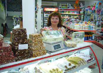 Magazine în kemer (cumpărături în kemer) Piei turcești și de piele de oaie, blănuri, blănuri, dulciuri, lukum, aur