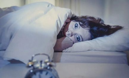 Pánikrohamok az új helyen aludni gond nélkül