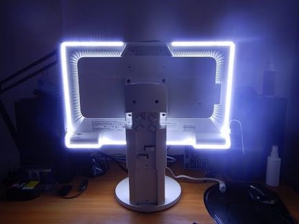 Megváltoztatása megvilágítást LED monitor saját kezét -, hogy cserélje ki a kézi (a) Megváltoztatása megvilágítást LED monitor saját kezét -, hogy cserélje ki a kézi
