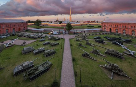 Петропавлівська фортеця (25 фото)