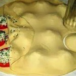 Пироги-пельмені - з салатом - смажені