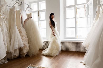 Rochie vera wang luxe kassia trend4rent - închiriere de rochii de mireasă de marcă