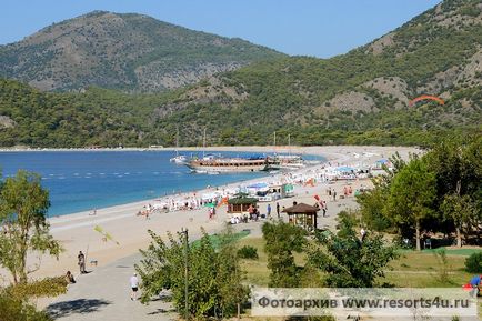 Oludeniz strand kék lagúna Belcekiz, kidrak (Törökország)