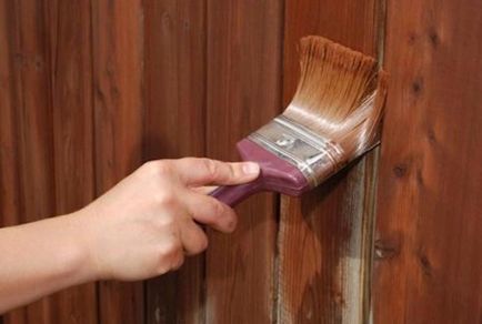Фарбування дерев'яного будинку варіанти, яка фарба краще, відео, фото