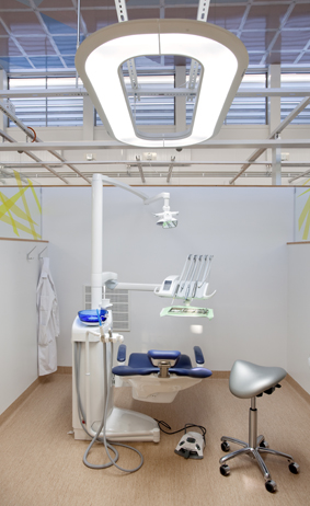Правильне освітлення в стоматології та медицині