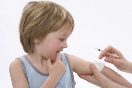 Щеплення від пневмонії дітям побічні дії та відгуки, комаровский, чи потрібно робити щеплення від