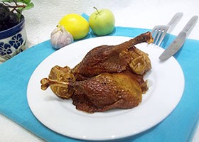 Рецепт качка в соєво-часниковому соусі