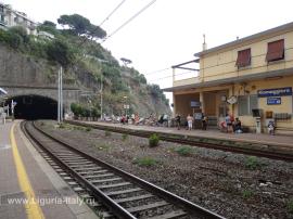 Riomaggiore și drumul iubirii din Cinque Terra (Italia, liguria)