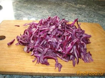Салат з червонокачанної капусти з куркою рецепт з фото