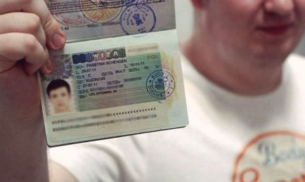 Шенгенська віза в Польщу зразок заповнення анкети, бланка