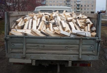Câte cuburi de lemn de foc