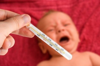 A hőmérsékletet stomatitis gyermekek és felnőttek, mit kell tenni