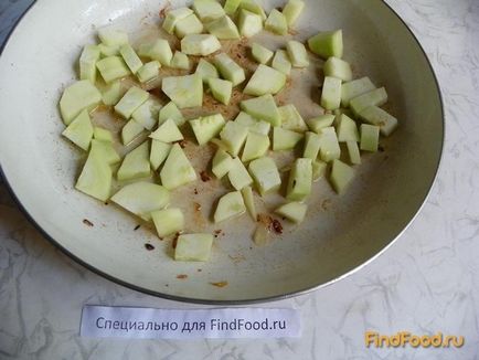 Теплий салат з куркою і кабачком рецепт з фото