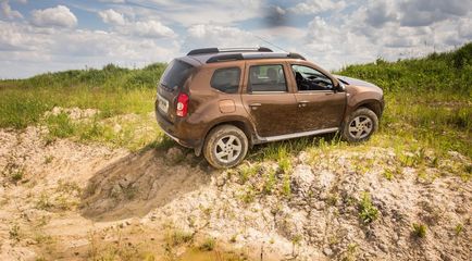 Тестват Renault чистач (Renault Duster) 2